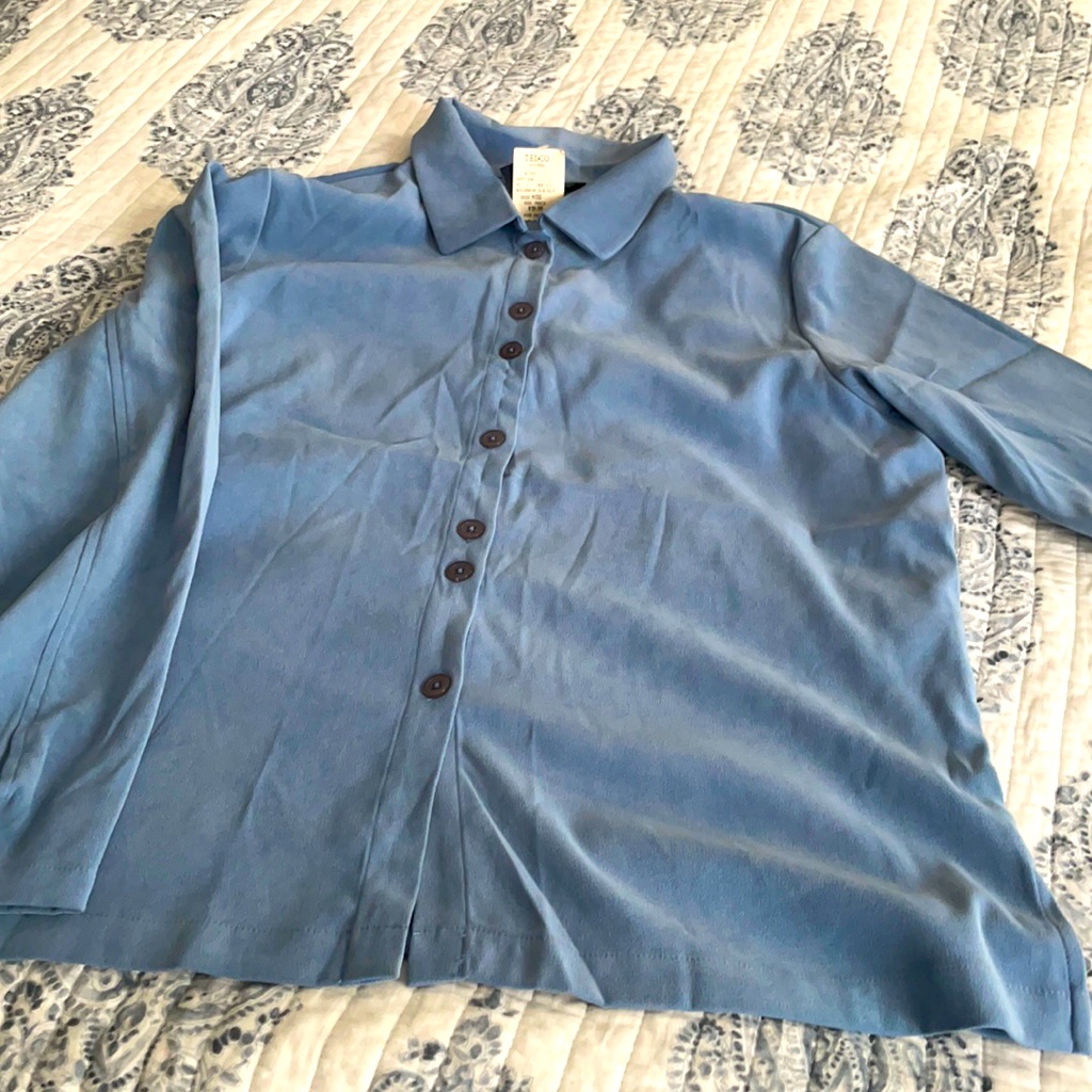 Brand New Blue Buttons Down Shirt
